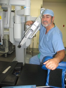 Dr. Edgar Figueroa now specializes in robotics surgery using the da Vinci Surgical System.  